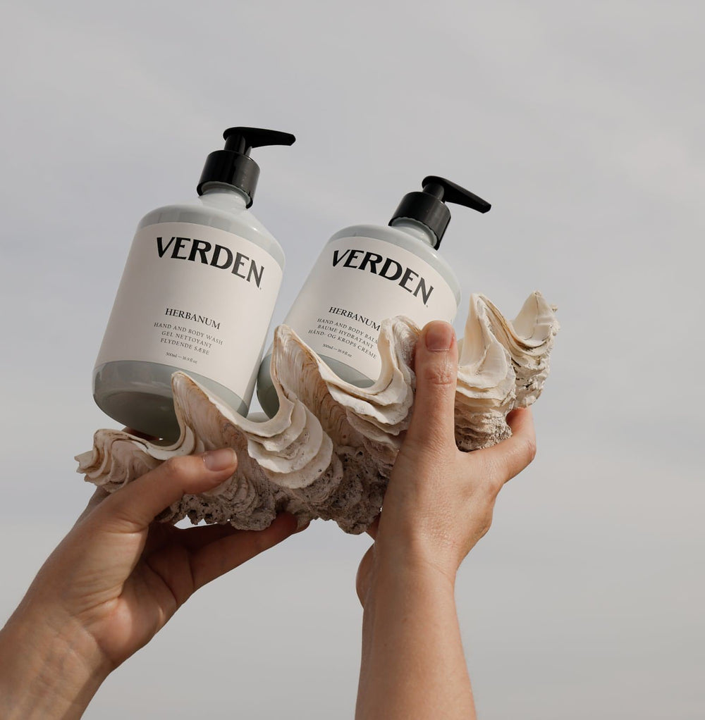 Herbanum Wash and Balm Set with shell